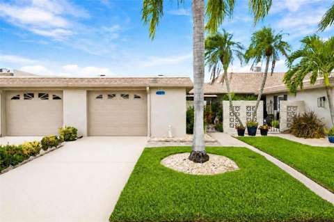 427 Boca Ciega Point Boulevard, home for sale in St. Petersburg 33708