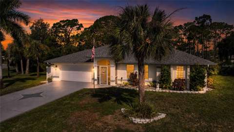 1087 General Street, $300k–$500k for sale in Port Charlotte
