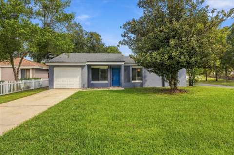425 S Hawthorn Circle, home for sale in Winter Springs 32708