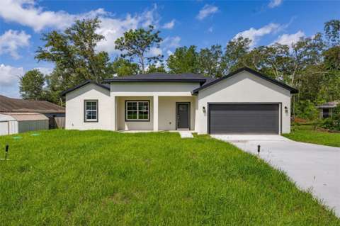 8100 N Hillview Circle, home for sale in Dunnellon 34434