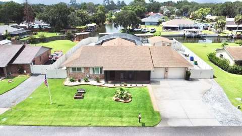209 W Delaware Street, pool for sale in Tavares