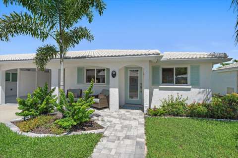 711 Spanish Drive #211, $300k–$500k for sale in Longboat Key