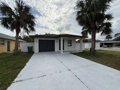 1802 Martin Luther King Avenue, home for sale in Bradenton 34208