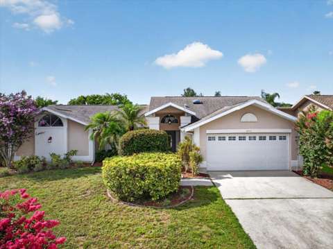854 Christina Circle, pool for sale in Oldsmar