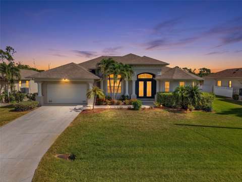 1146 Rotonda Circle, golf community for sale in Rotonda West