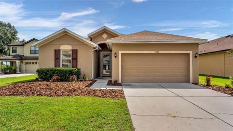 5927 Great Salt Court, golf community for sale in Lakeland