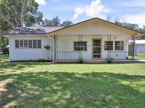1855 E Valencia Drive, home for sale in Bartow 33830