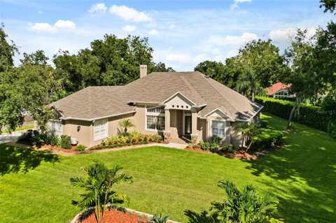 15828 Chestnut Ln, pool for sale in Tavares