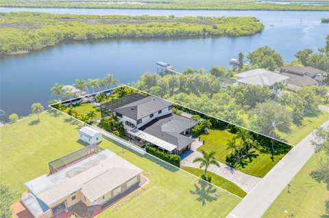 2424 Harbour Drive, luxury home for sale in Punta Gorda