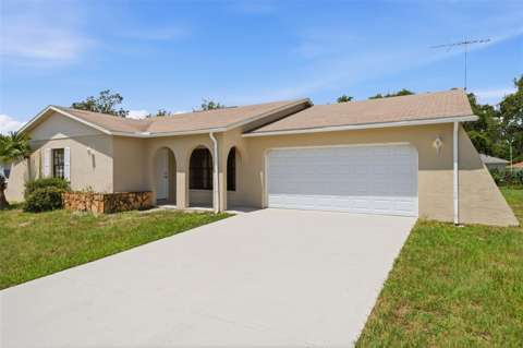 18813 Green Park Road, home for sale in Hudson 34667