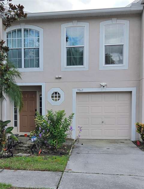 9863 Ashburn Lake Drive, home for sale in Tampa 33610