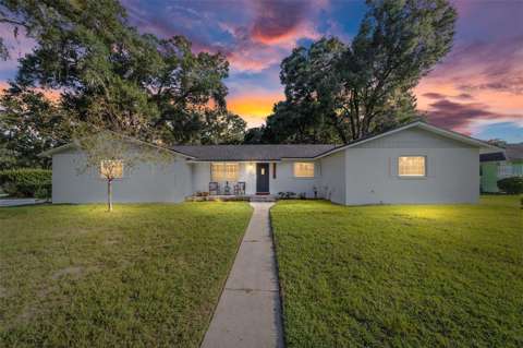 3844 SE 9Th Place, home for sale in Ocala 34471