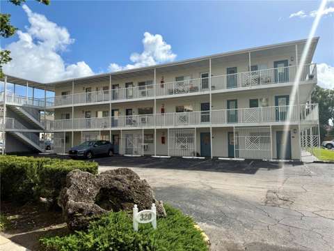 320 Lakeview Street #208, home for sale on Lakeview Street