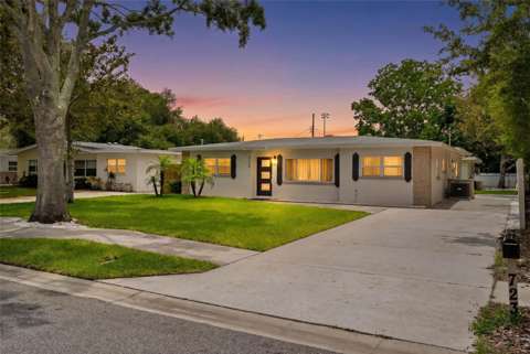 723 W Bayshore Drive, home for sale on W Bayshore Drive