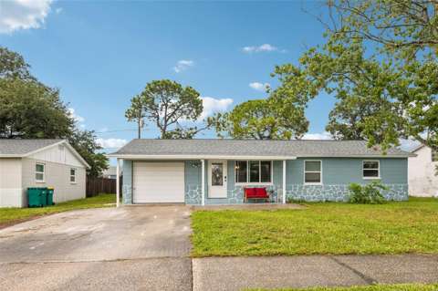 8401 Portulaca Avenue, pool for sale in Seminole