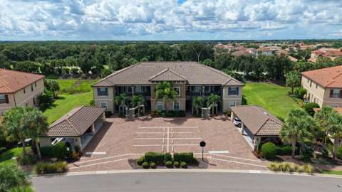 13702 Messina Loop #104, $300k–$500k for sale in Lakewood Ranch