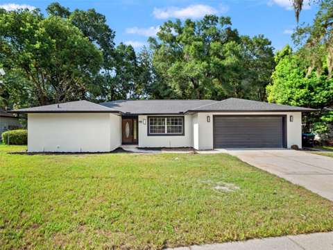 436 Bison Circle, pool for sale in Apopka