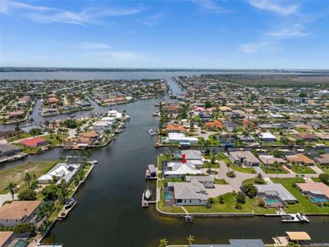 105 SW 52Nd Street, home for sale on SW 52Nd Street