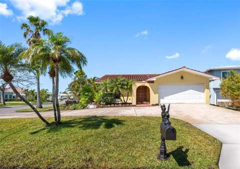 562 Johns Pass Avenue, home for sale in Madeira Beach 33708