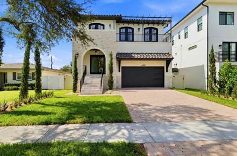502 E Davis Boulevard, home for sale on E Davis Boulevard