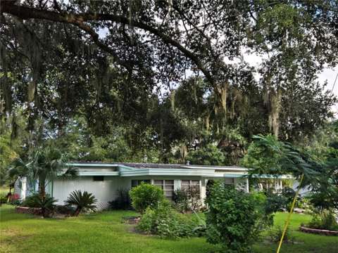 1709 SE 169Th Terrace Road, home for sale in Silver Springs 34488