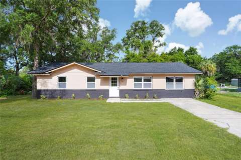 111 Elm Avenue, home for sale in Palatka 32177