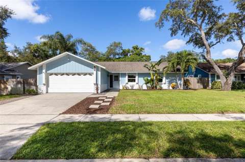724 Glengary Ln, 4-bedroom for sale in Palm Harbor