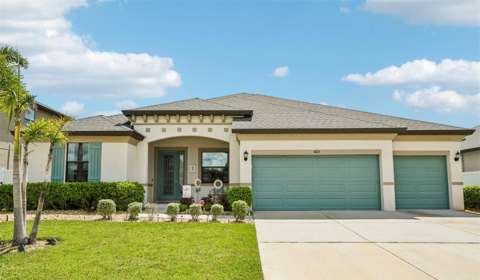 4024 Salida Delsol Drive, 4-bedroom for sale in Sun City Center