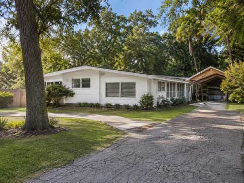 7747 E Pine Lake Lane, home for sale in Floral City 34436