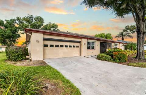 2519 Lonigan Place, gated community for sale in Sun City Center