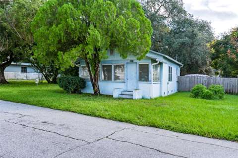 308 S Galena Avenue, home for sale in Minneola 34715