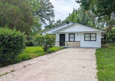 462 Sally Street, starter home for sale in Green Cove Springs