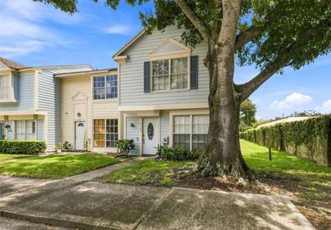 1760 Mill Run Circle, home for sale in Tampa 33613