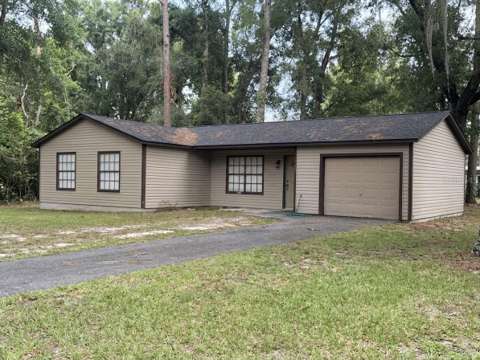 2404 NE 32Nd Place, home for sale on NE 32Nd Place