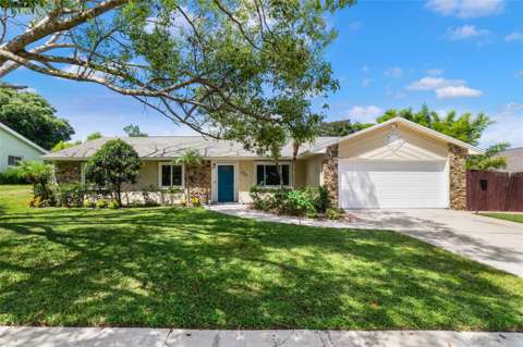 620 Arvern Drive, pool for sale in Altamonte Springs