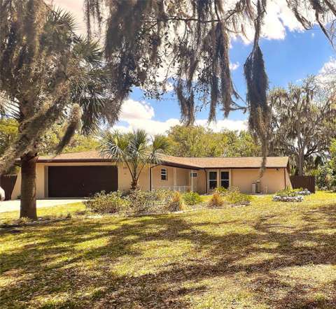 220 NE 11Th Street, starter home for sale in Crystal River
