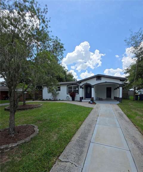 37406 Vista Drive, home for sale in Dade City 33523
