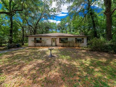 495 & 499 N Robin Hood Road, 4-bedroom for sale in Inverness
