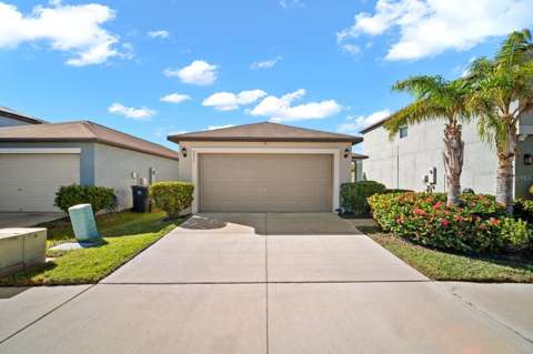 7215 Salt River Avenue, starter home for sale in Sun City Center