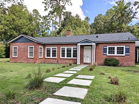 1326 NW 10Th Avenue, 4-bedroom for sale in Gainesville