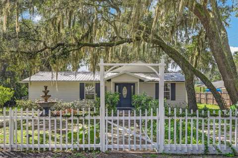 5927 White Sands Road, home for sale in Keystone Heights 32656