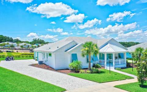 1148 Bahia Honda Key Drive, golf community for sale in Lady Lake