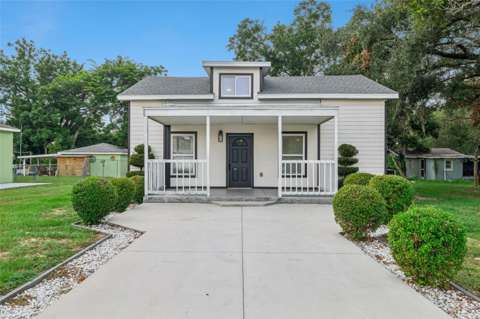 306 S Disston Avenue, $300k–$500k for sale in Minneola