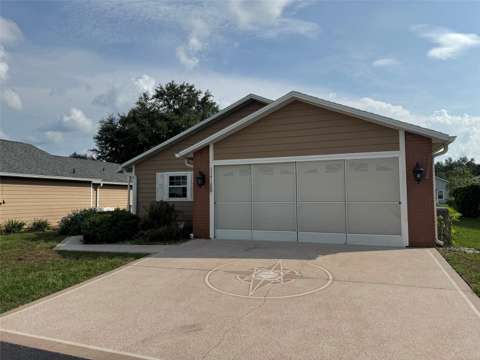37414 Castleberry Drive, home for sale in Zephyrhills 33542