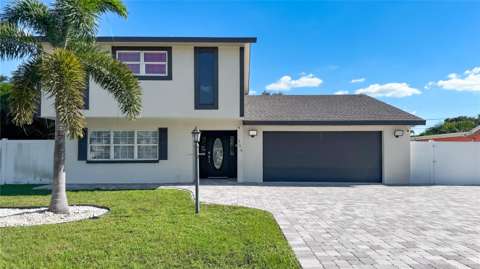 354 Montgomery Avenue, pool for sale in Sarasota