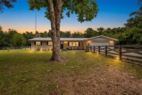 7251 NW 40Th Street, home for sale in Chiefland 32626