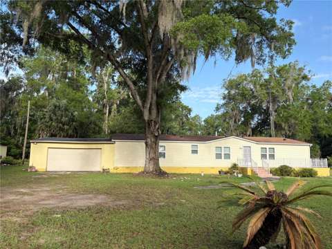 14490 SE 80Th Avenue, 4-bedroom for sale in Summerfield