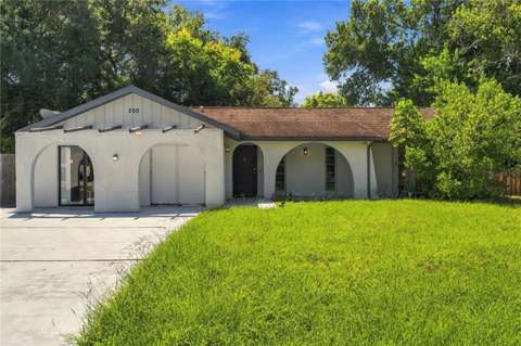 200 Twin Lake Drive, home for sale in Largo 33770