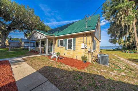 11690 SE 132Nd Street Road, home for sale in Ocklawaha 32179