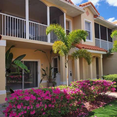 21019 Sunpoint Way #102, golf community for sale in Lutz